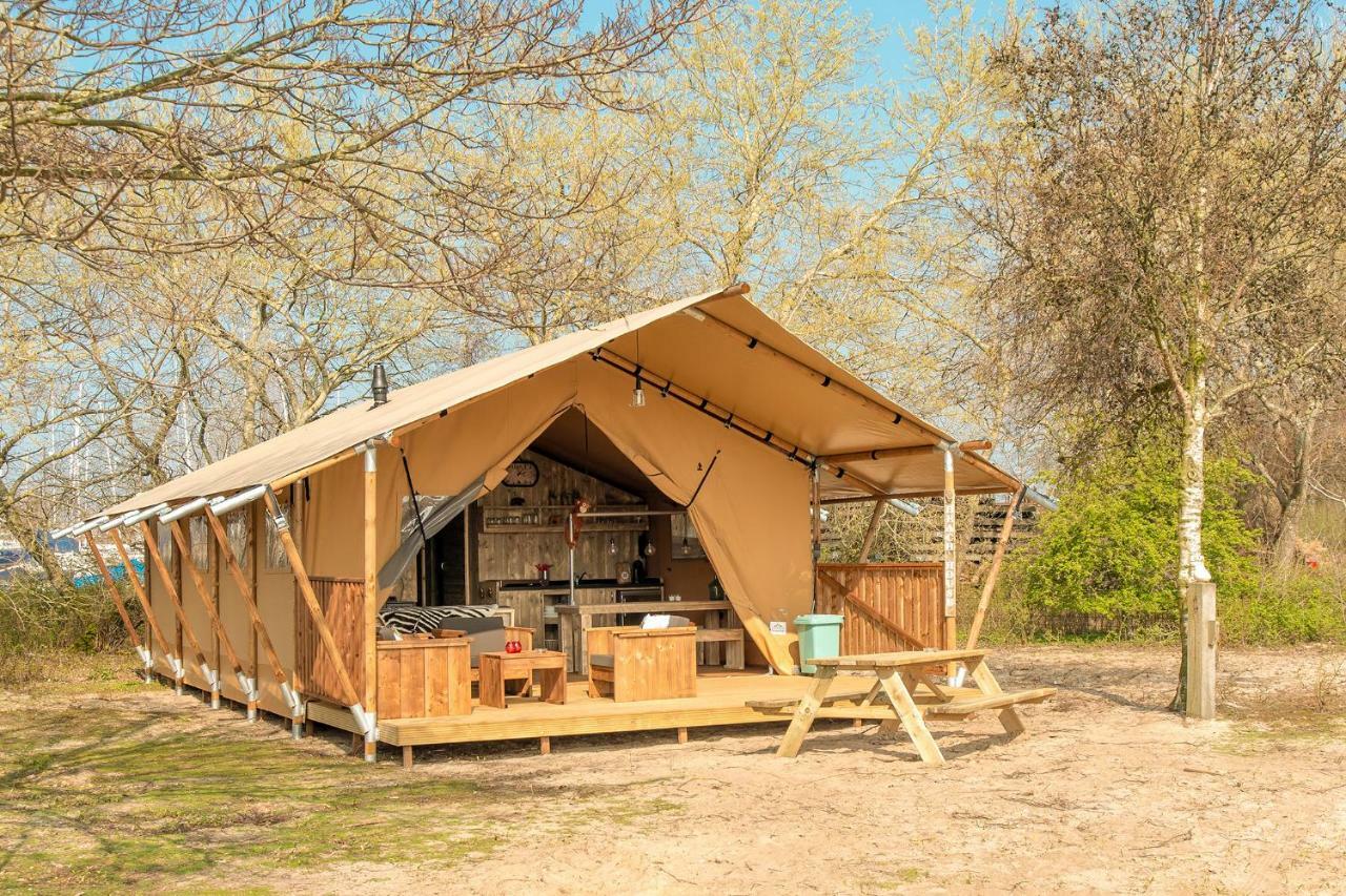 Camping Marinaparcs *